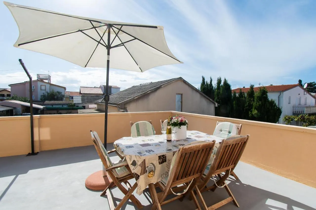 Apartment Sokol Nin