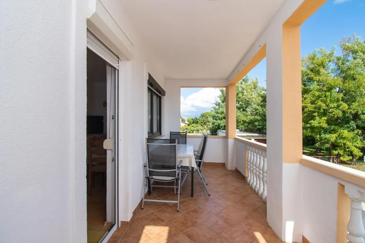 Apartment Sokol Nin