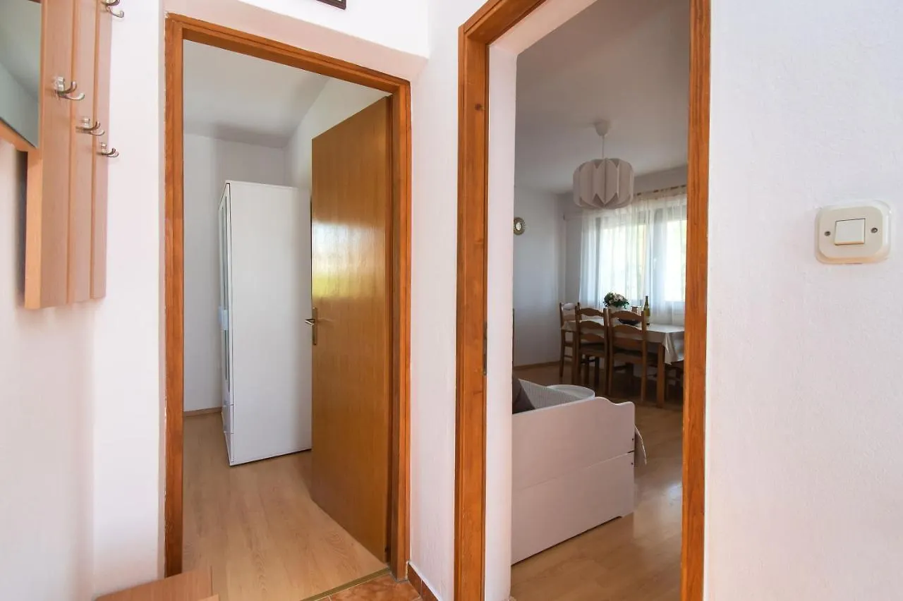 Apartment Sokol Nin