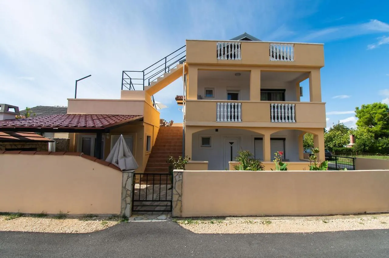 Apartment Sokol Nin Chorvatsko